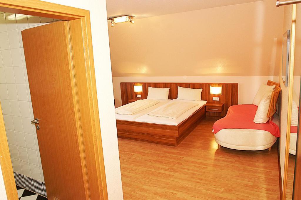 Fraenkischer Gasthof Lutz Giebelstadt Quarto foto